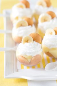 mini-banana-pudding-parfaits-01
