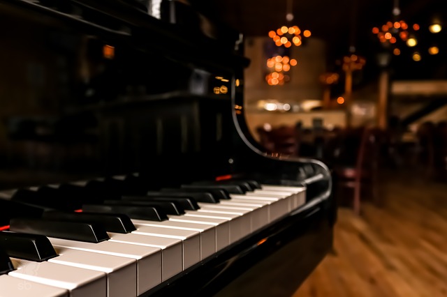 Blog Thumbnail of Talented Musicians Tickle the Ivories Every Night at Georgetown Piano Bar.