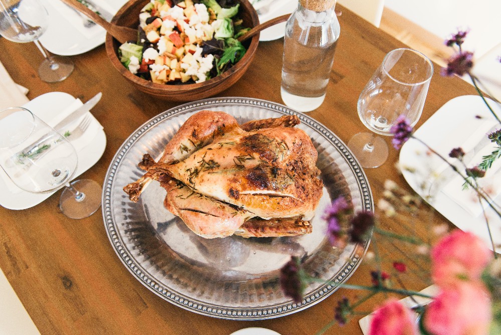 Blog Thumbnail of Thanksgiving Is Served! Essential Hosting Tips for Renters